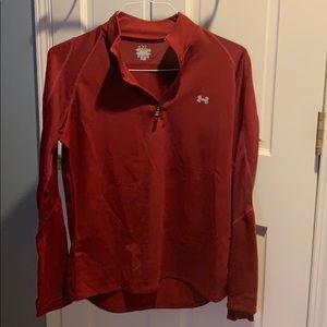 Under armor long sleeve maroon top